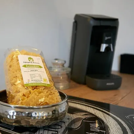 Apartment Gaestesuite Am Lindenhof Bruchhausen (Neuwied)